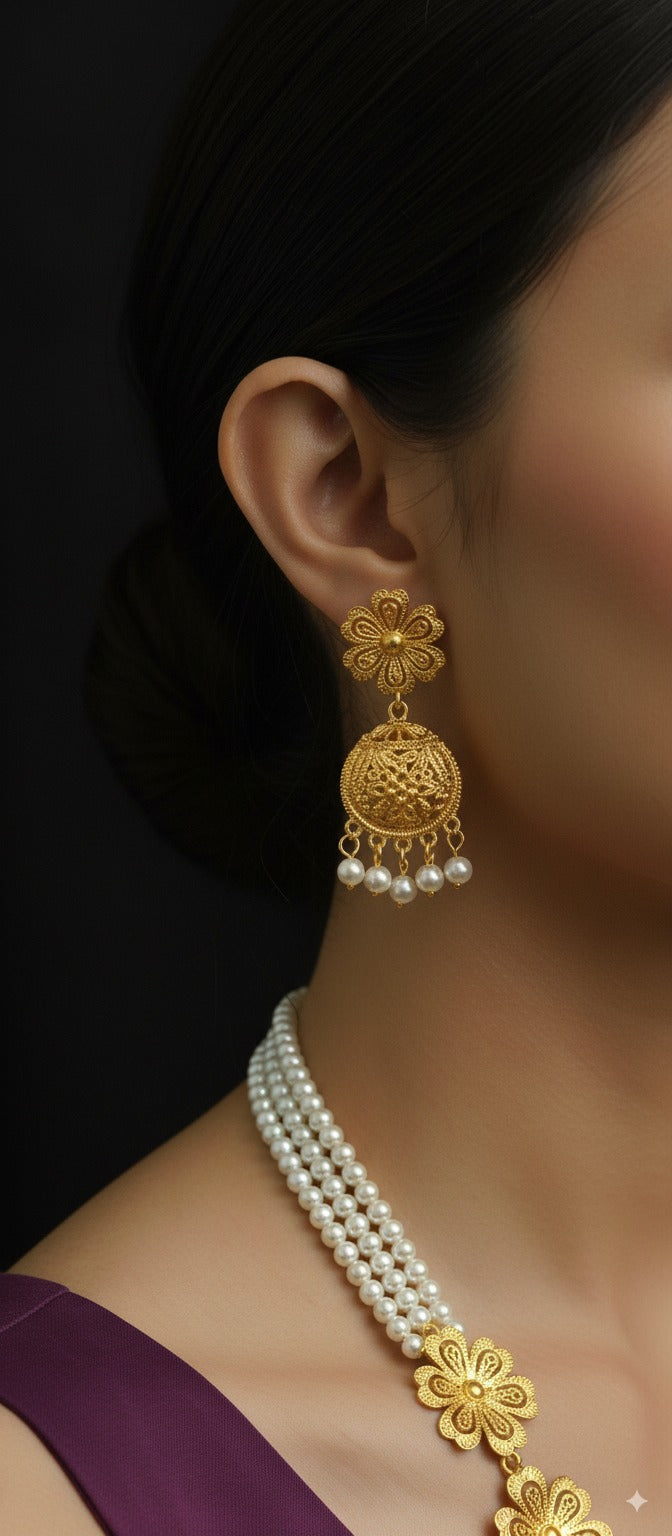 Gold-plated Multi-Layer Pearl Necklace with Gold Shell Motifs & Matching Earrings